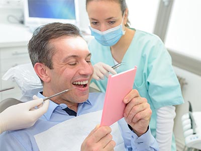 Darryl Lieberman, DDS   Associates | Dentures, Preventative Program and Extractions